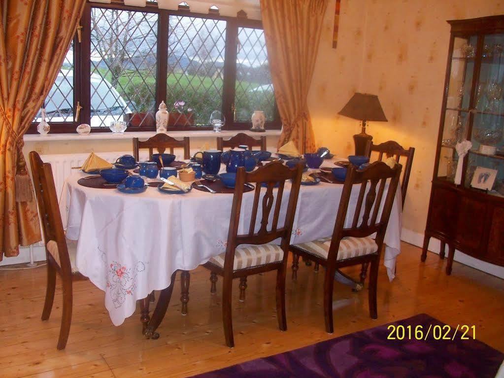 Krakow B&B Dundalk Exteriör bild